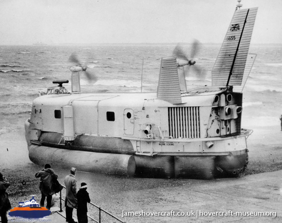 SRN3 in service -  (credit: The <a href='http://www.hovercraft-museum.org/' target='_blank'>Hovercraft Museum Trust</a>).